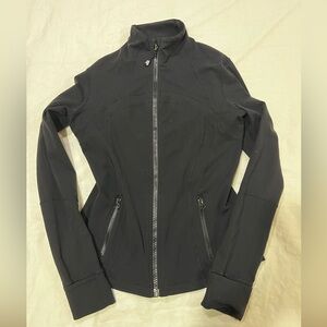Lululemon Define Jacket Luon. Size US 8. Color Black. Excellent condition